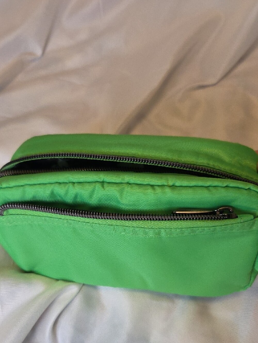 lug Quilted Crossbody Bag and Pouch Set in Lime Green - Picture 5 of 11